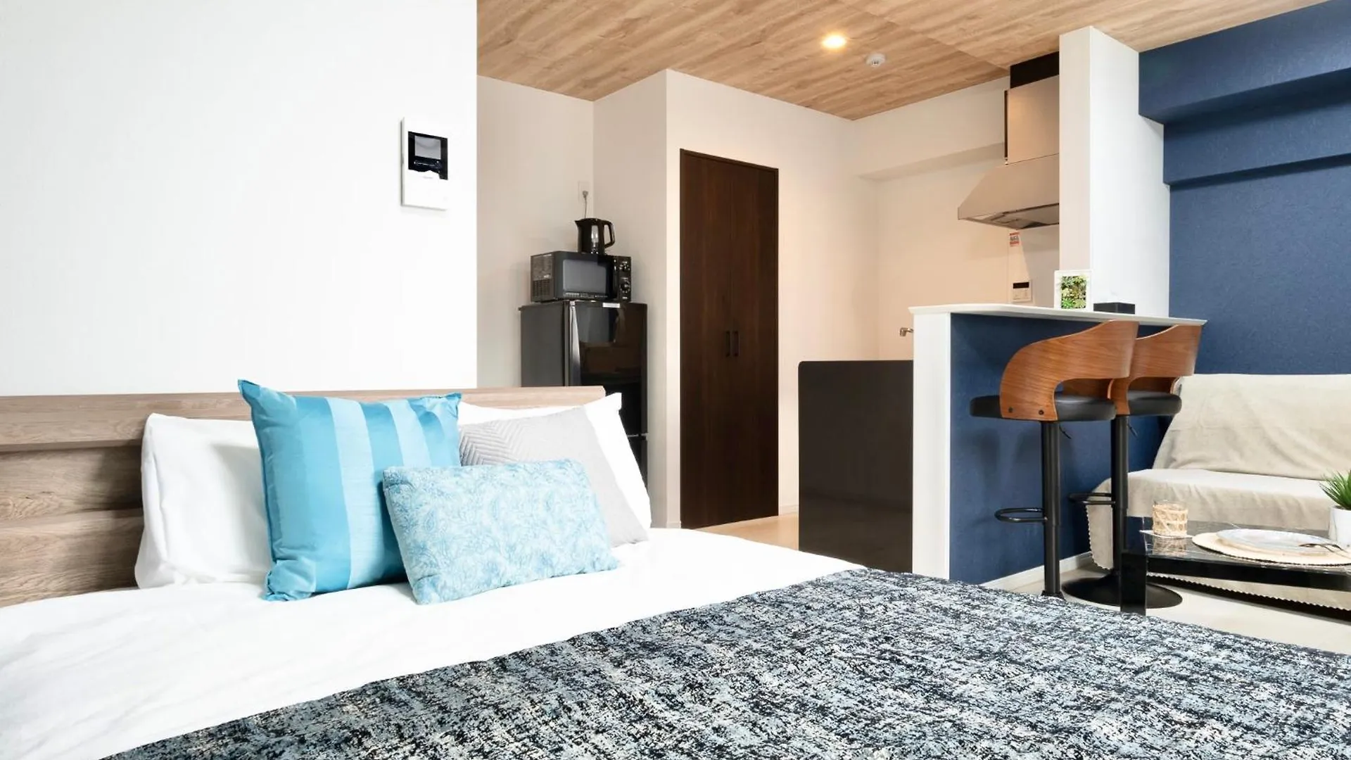 Apartment Ra Premier K Osaka Namba Shinsaibashi Usj Shinimamiya Hanazonocyo Japan